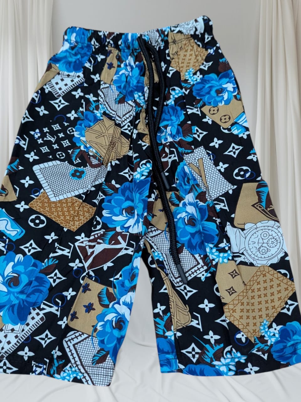 "Boys' 2-Piece Baba Suit – African Ankara Style with Blue Roses"